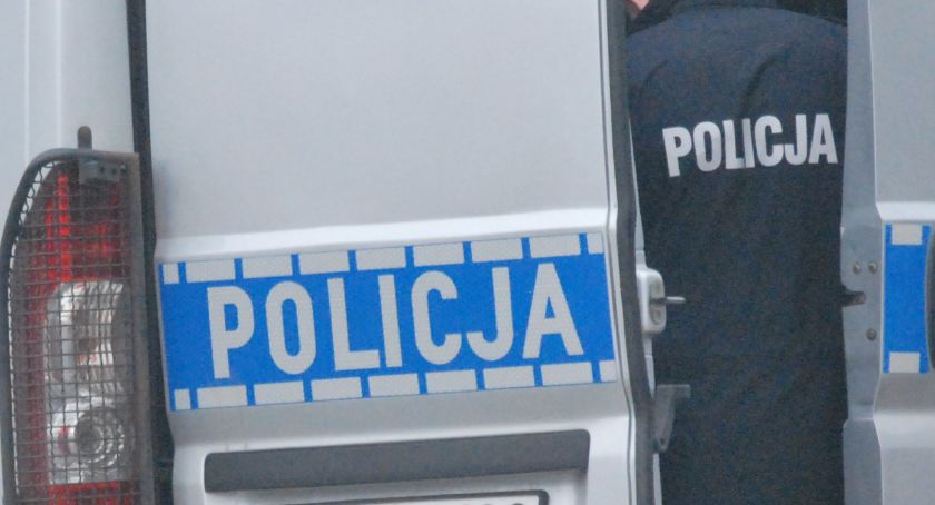 Zakupionego towaru prędko nie zobaczy. 49-latka ofiarą oszusta
