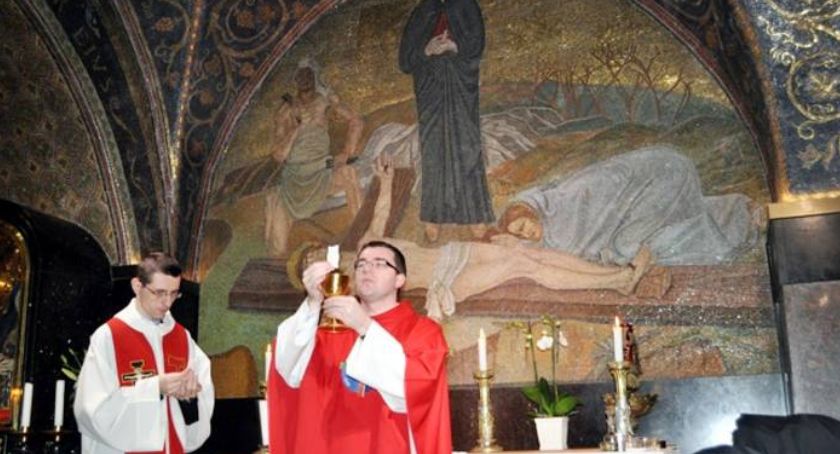 Ks. Sławomir Czajka opowiada: Jerozolimskie Święta Wielkanocne