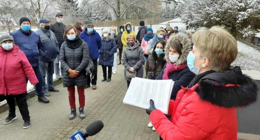 Starachowice. Budowa bloków naruszy dobro dzieci?