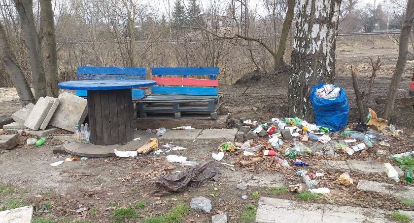 Starachowicka kolej wąskotorowa. Kto pozostawił po sobie chlew?