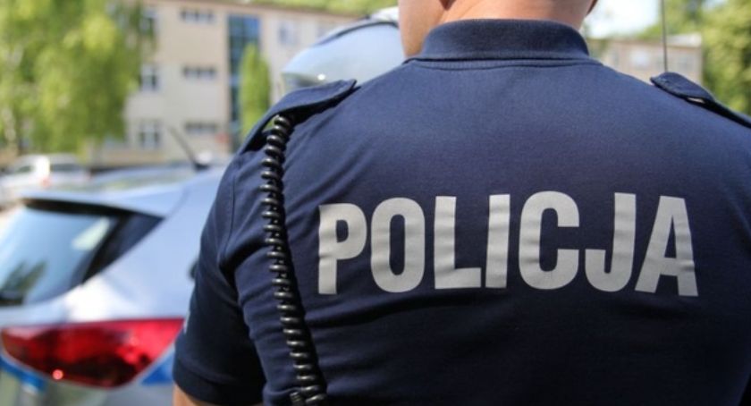 PILNE: zablokowany odcinek drogi krajowej nr 42. Wypadek w Parszowie