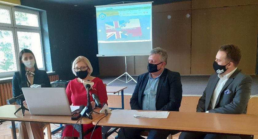 Pierwsza dwujęzyczna klasa w SP nr 11