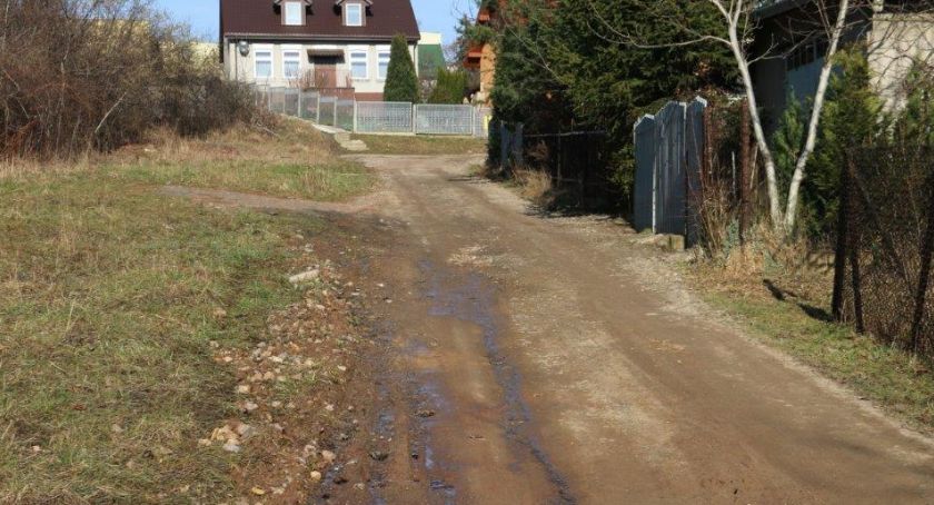 Nowe nawierzchnie i odwodnienie starachowickich ulic