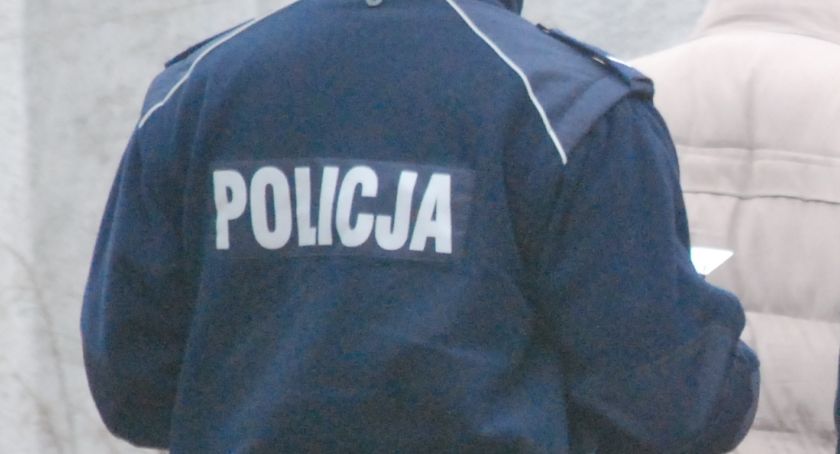 Bomba w starachowickim urzędzie. Policjanci na miejscu
