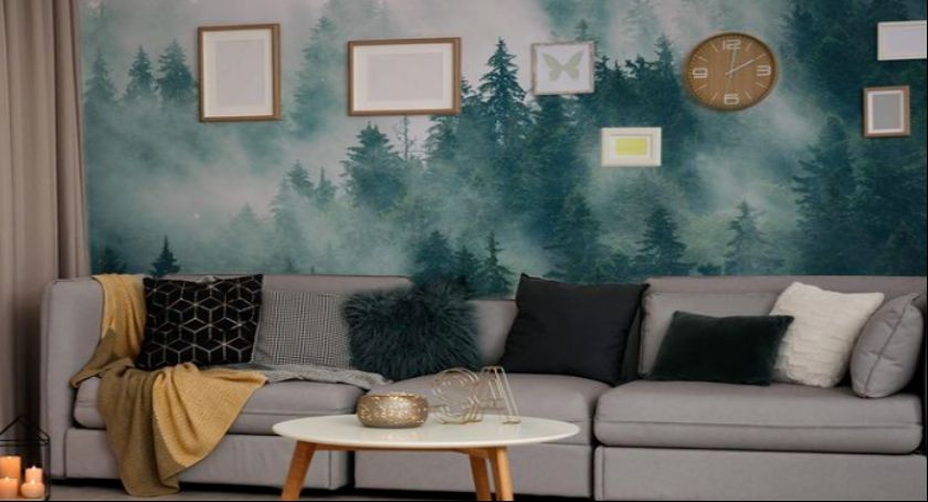 Metamorfoza salonu w jeden dzień! Wykorzystaj tapetę w modny wzór