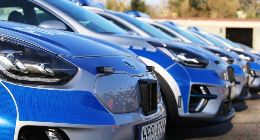 Renault, paliwo i złodziej. Zagadka dla starachowickich policjantów