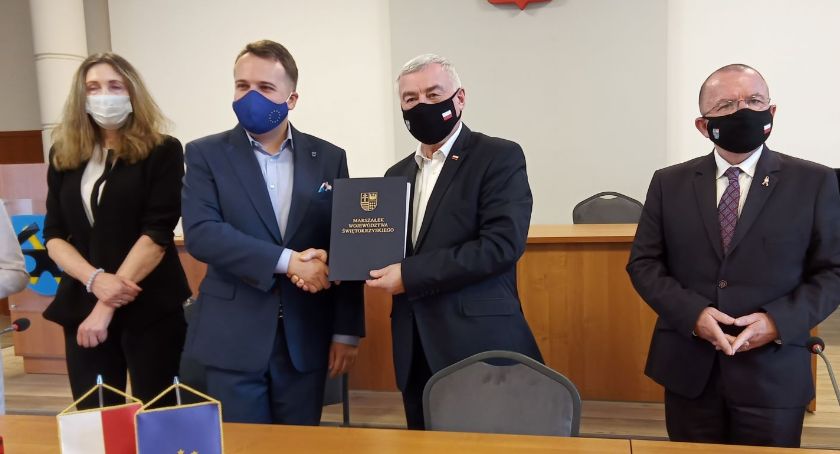 Starachowice. Komunikacja miejska z wsparciem marszałka