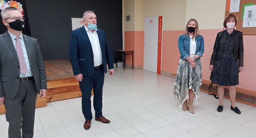 Starachowice. III LO z patronatem Politechniki Świętokrzyskiej