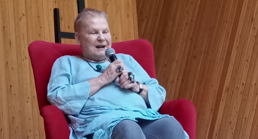 Niezwykłe spotkanie z E. Dzikowską w Starachowicach