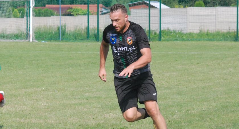  Skuteczność była po jego stronie. Podstawowa 11 w głowie trenera Krawca