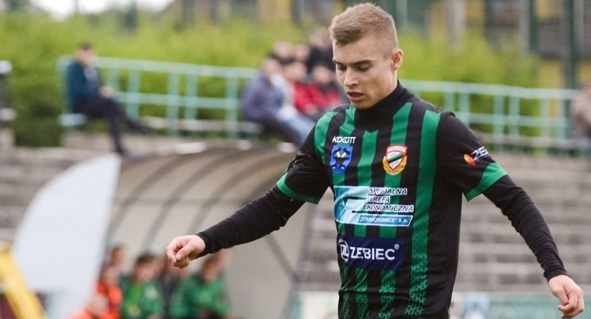 Bartosz Szydłowski wraca do zielono-czarnych. 21-latek już strzela
