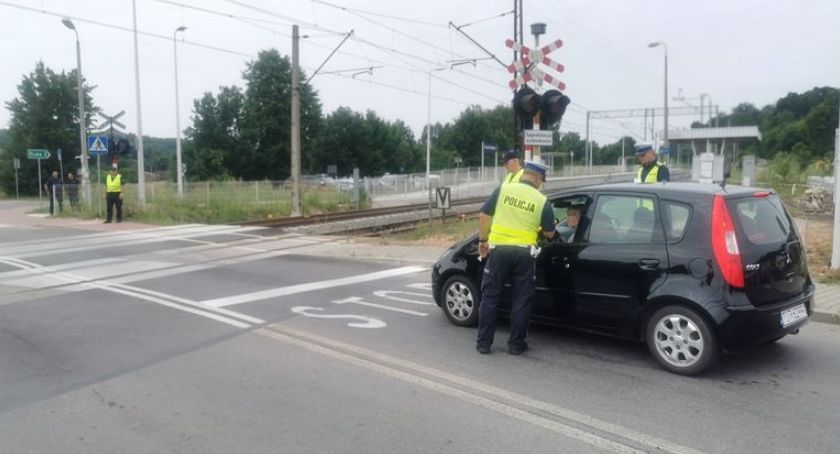 Mają szlaban na ryzyko. Na terenie powiatu starachowickiego ruszyła ważna akcja