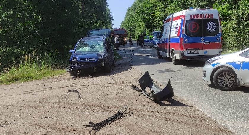 Wypadek na trasie Starachowice – Adamów. Ten manewr mógł zakończyć się tragedią