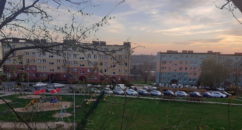 Płatne parkowanie w Starachowicach, a karta mieszkańca