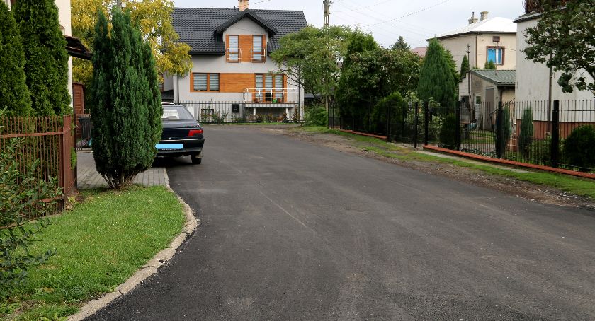 Starachowice. Kolejna gruntówka utwardzona