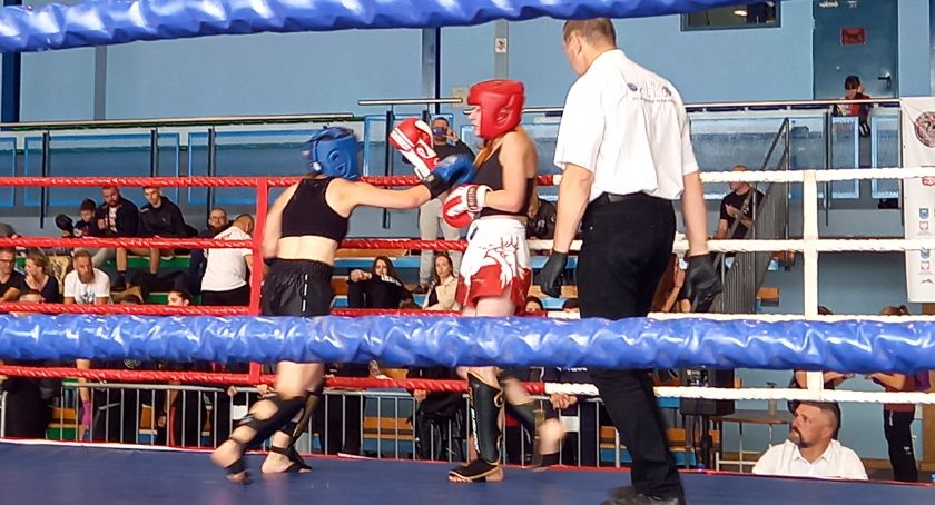 Kickboxerskie emocje w Starachowicach. Dragon i jego reprezentanci w akcji