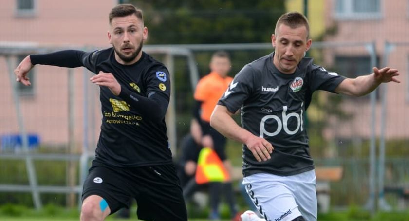 B klasa gr. III. Dla kogo derby powiatu starachowickiego? 