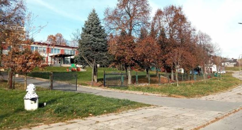 Starachowice. Co z blokami koło przedszkola na Górnej?