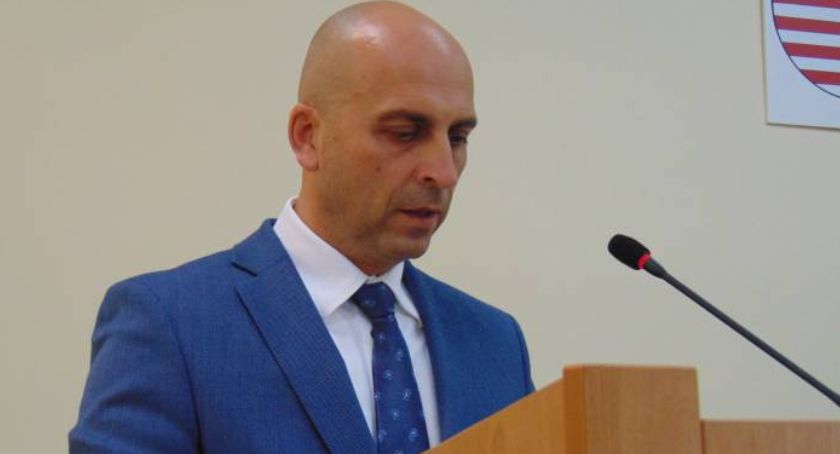 Starachowice. Kadry i finanse szpitala pod lupą