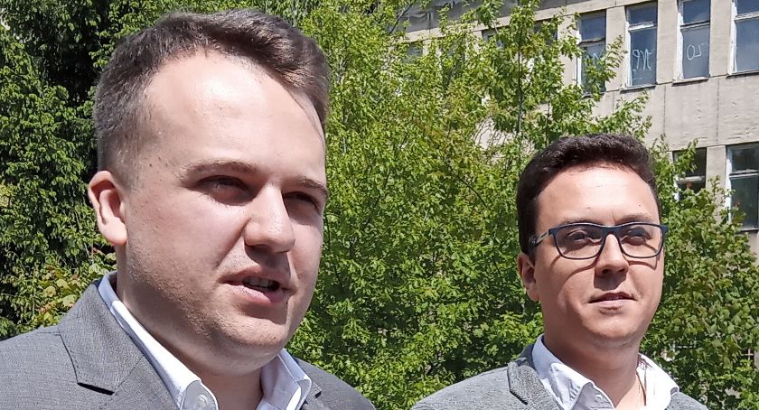 Prezydent Starachowic apeluje do starosty o wycofanie rezygnacji