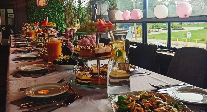 Starachowice dziś jedzą w Bistro Manhattan. Cel jest szczytny 