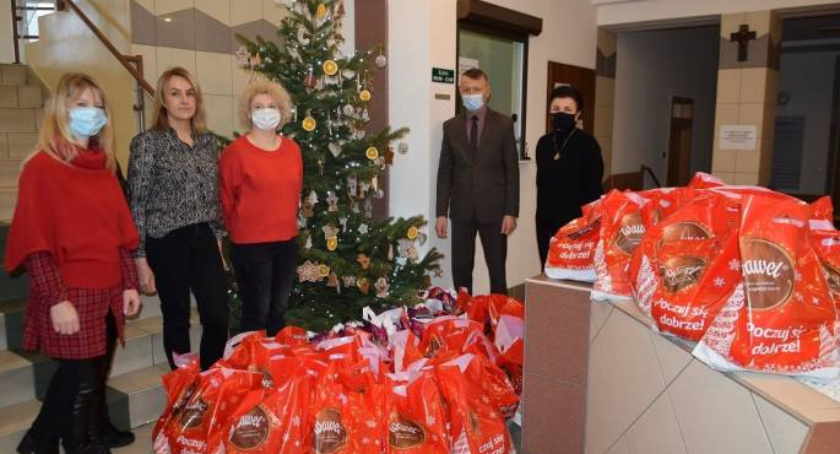 Gm. Mirzec. Świąteczne prezenty dla osób potrzebujących
