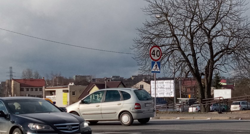 Starachowice. Czwartkowy targ przełożony