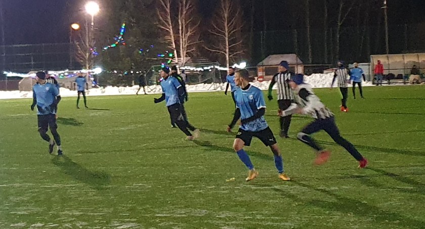 GKS Arka Pawłów. Pożyteczny sprawdzian na tle IV-ligowca