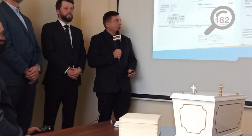 Pochówek martwo narodzonych dzieci w Starachowicach? Czy tak ma wyglądać?