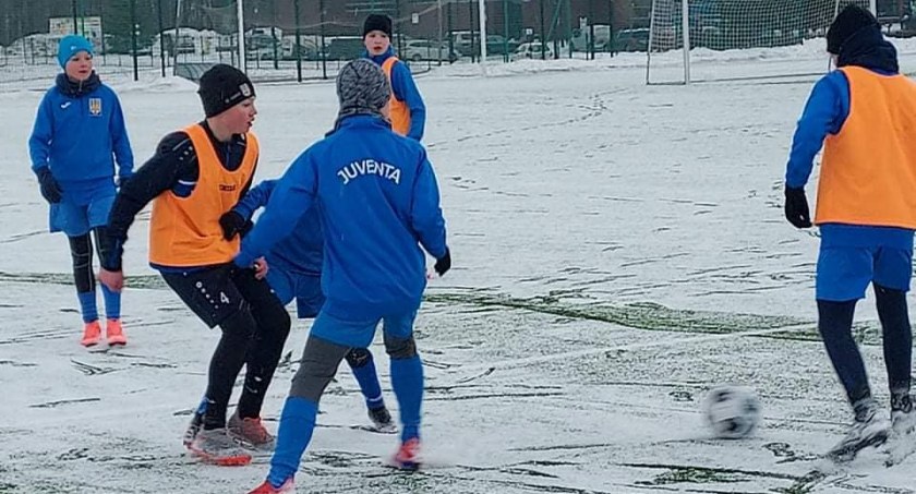 Juventa Starachowice w zimowej aurze. Ekipa Dominika Zuby sprawdziła formę