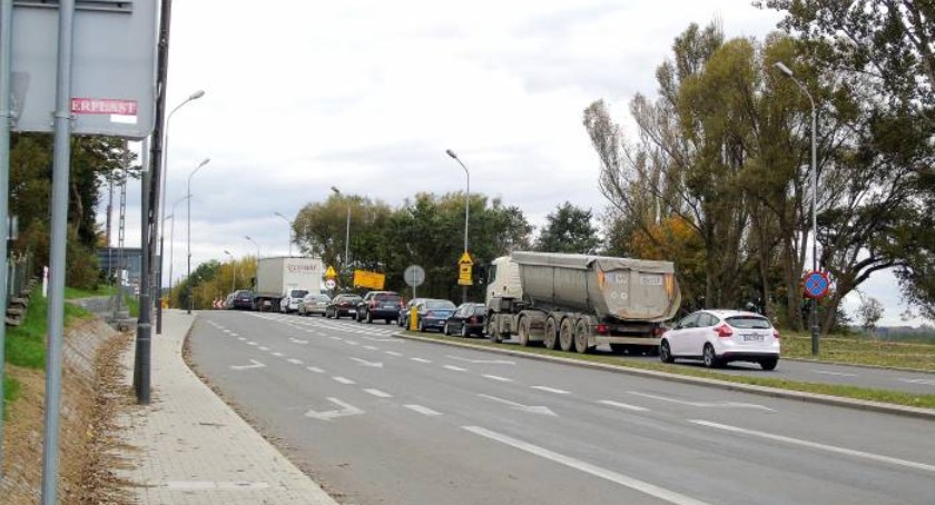 Więcej samochodów niż mieszkańców w powiecie starachowickim
