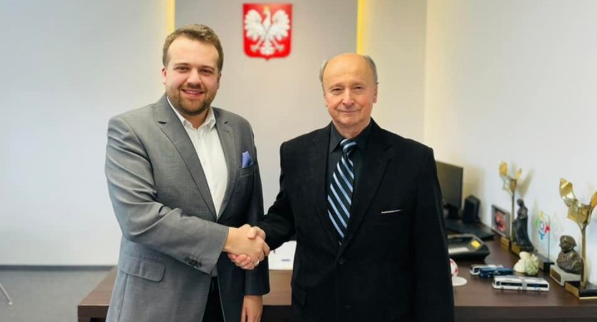Orkisz, Wrona, Bogucki w Klubie Marka Materka