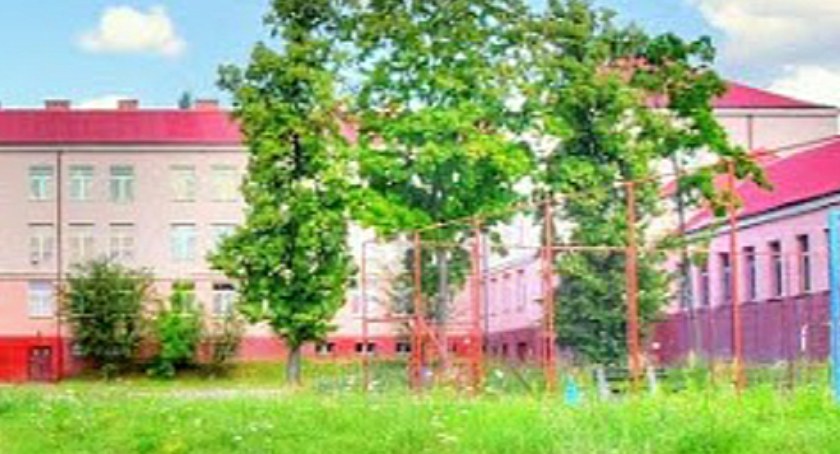 Uwaga Ósmoklasiści! Propozycja ciekawego, naukowego spotkania