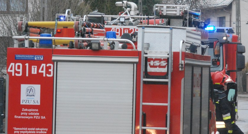 Nocny pożar w Starachowicach. Postępowanie prowadzą policjanci