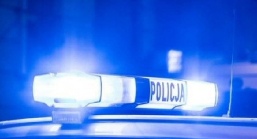 Wypadek na przejściu dla pieszych. Policjanci z garnizonu świętokrzyskiego poszukują świadków