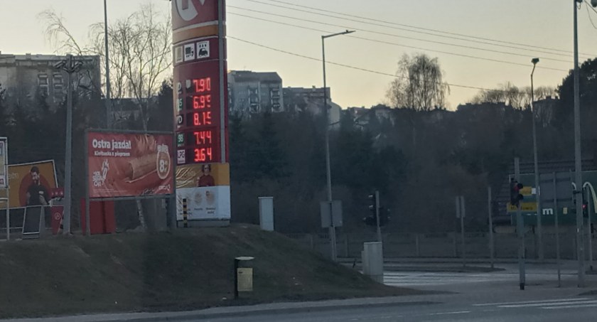 Starachowice. Ceny paliw szaleją...