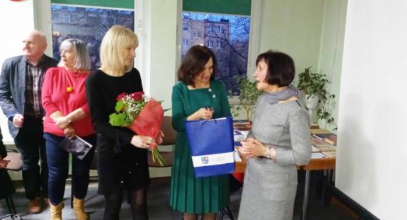 Język etyczny i estetyczny w Starachowicach