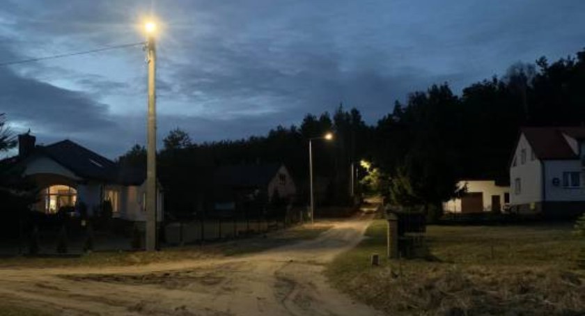  Dziurów. Przy ul. Granicznej jaśniej
