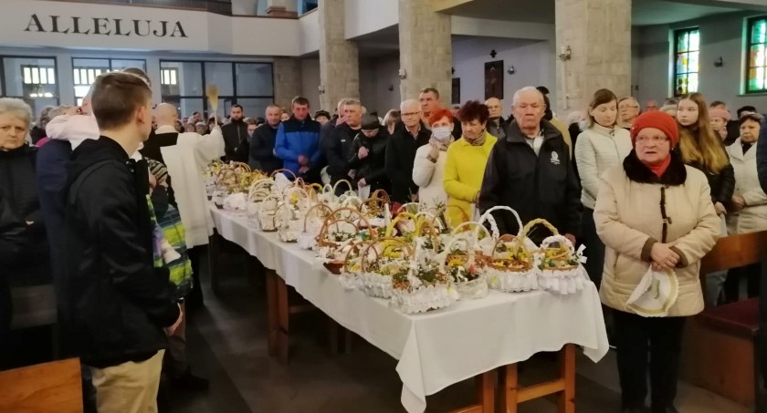Święcenia pokarmów czas...
