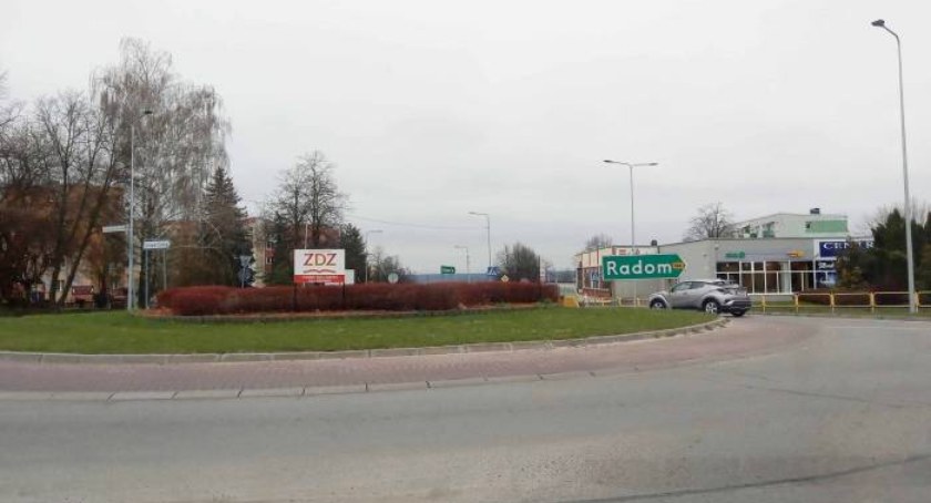 Ronda w Starachowicach bez imienia...?