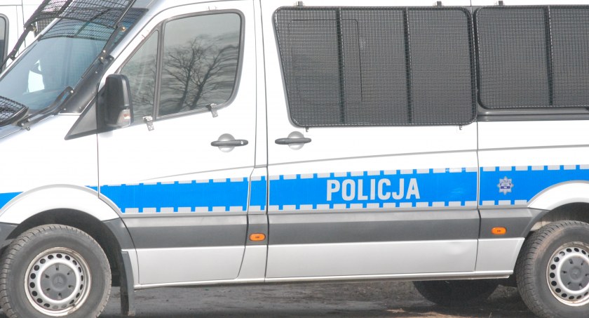 Po tragicznym wypadku. Świętokrzyscy policjanci czekają na każdą informację