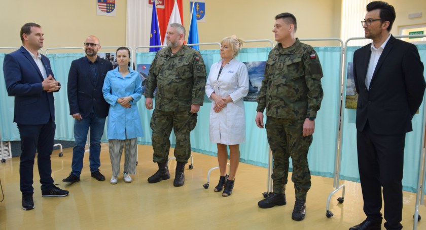 W Starachowicach rozpoczęła się kwalifikacja wojskowa. Potencjalni poborowi gotowi 