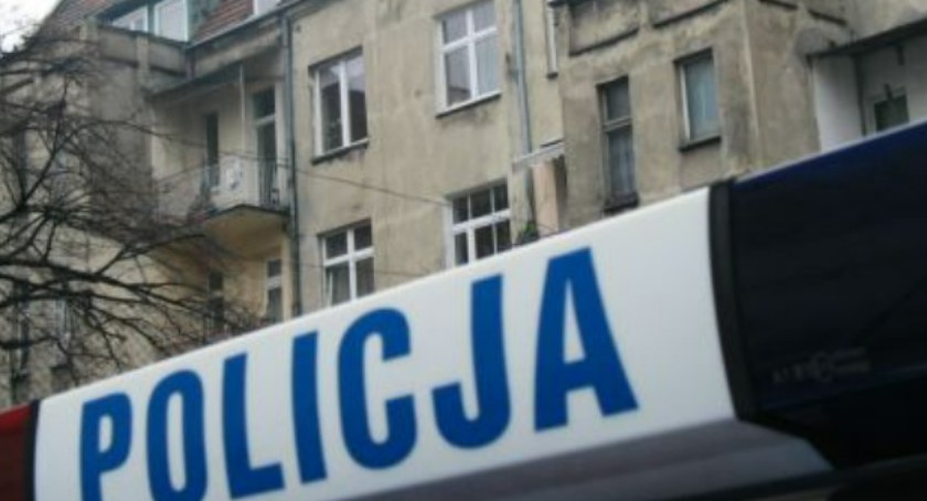 Na jej urządzeniu zainstalowano tzw. zdalny pulpit. Mieszkanka naszego regionu oszukana