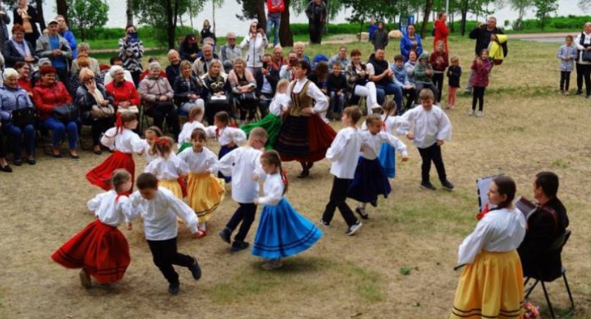 Dzień Mamy nad Zalewem Brodzkim
