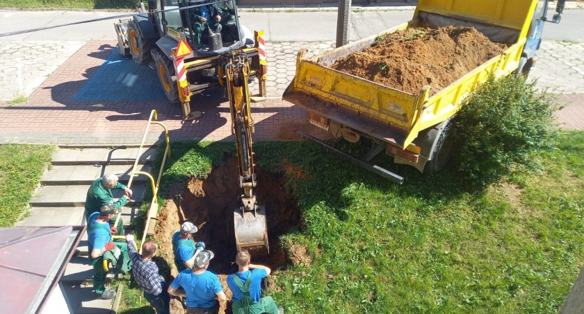 Awaria wodociągu na Os. Południe. Nie ma wody...