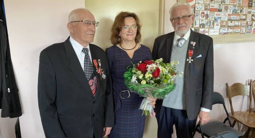 Ordery dla zasłużonych działaczy 