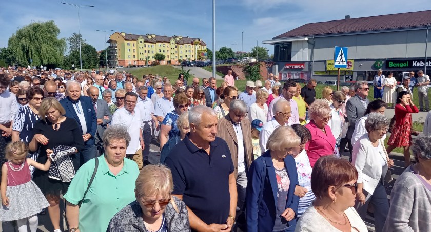 Boże Ciało. Procesja na os. Południe