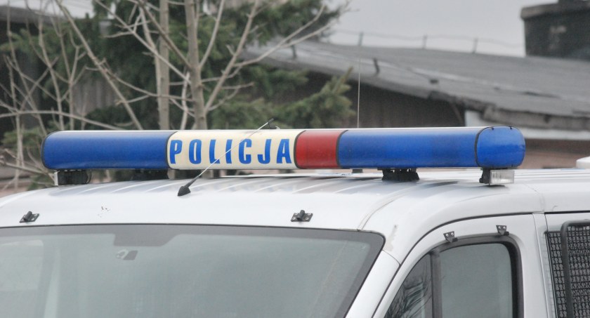 Wypadek w Wąchocku. Skasował swoje auto
