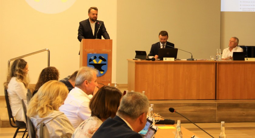 Prezydent Starachowic z absolutorium i wotum zaufania