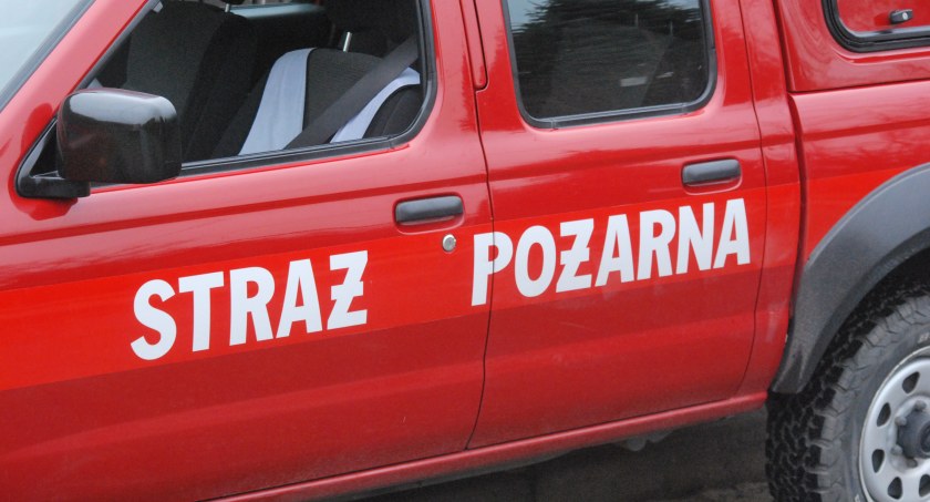 Pożar na terenie gminy Pawłów. Strażacy nie mają cienia wątpliwości